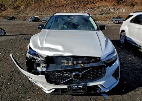 2025 Volvo Xc60 Plus from USA, damaged, VIN YV4M12RC9S1016067